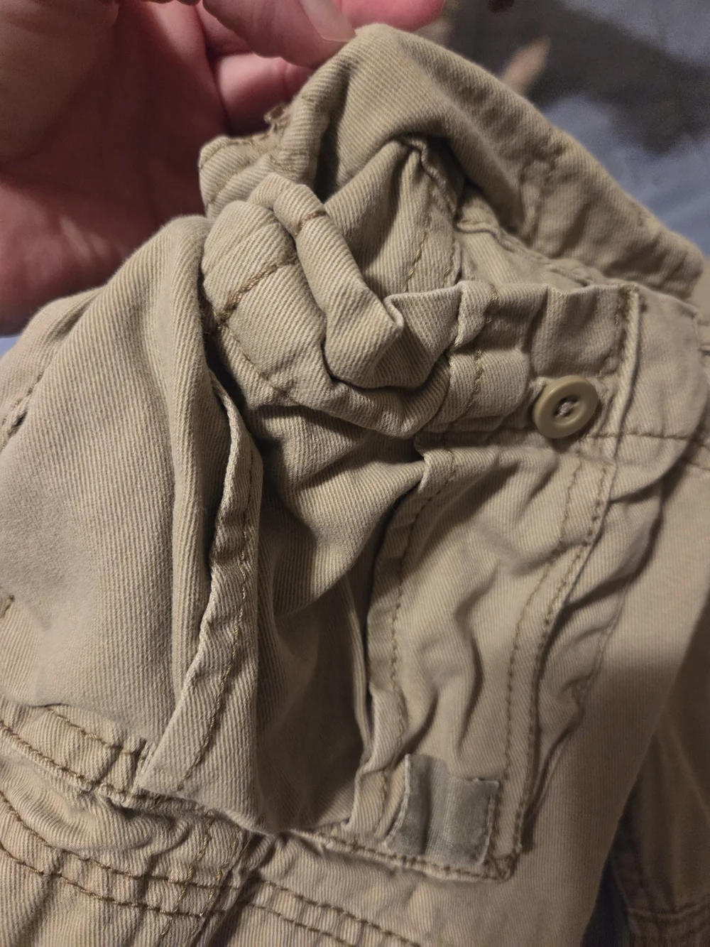 Denizen from Levi's Men's Khaki Cargo Shorts